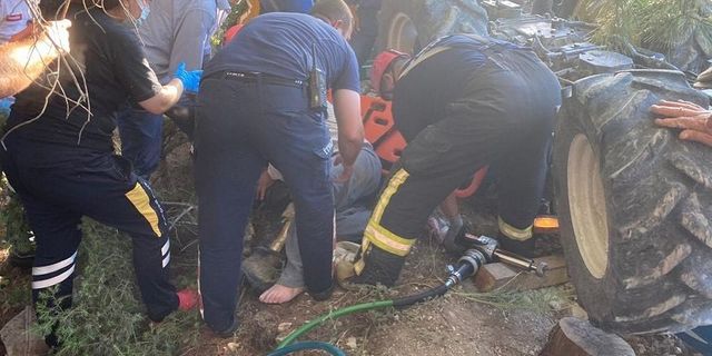 Kırkağaç’ta traktör devrildi, 1 kişi yaralandı